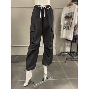 르니앤맥코이 밑단 스트링 와이드 카고 팬츠 (MM05SL702FJY)