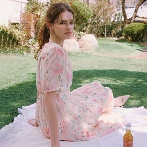 [SATIN] 프릴 카라 시폰 롱 원피스 O252T608