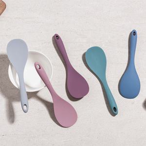 아도라하우스 파스텔 실리콘 밥주걱