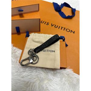 루이비통 모노그램 이클립스 드라곤느 백참 키 홀더 M61950