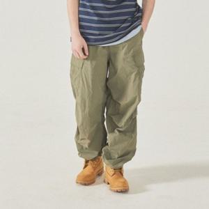 [후아유]남녀공용 Wide Nylon Cargo Pants WHTAF2413U