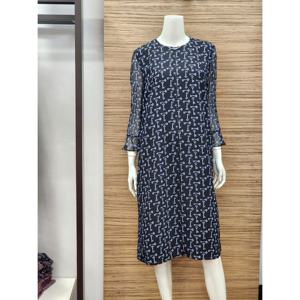 [포라리]젊어보이고 시원하게입을수있는 세련된원피스 LB21051