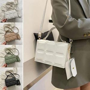 출퇴근핸드백 모임룩 초콜렛퀼팅 파우치포함 크로스백