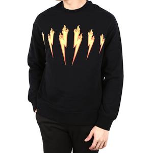 닐바렛 남성 플레임 볼트 프린팅 맨투맨 PBJS446A