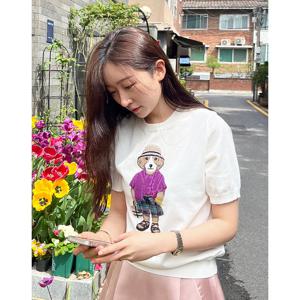 헤지스 여성 25SS 아이보리 로고자수 면혼방 반팔니트 HSSW5B410IV