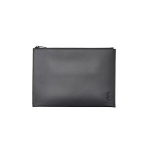 생로랑 매트 레더 타이니 블랙 모노그램 지퍼 태블릿 홀더 블랙 607779-1JB0U-1000