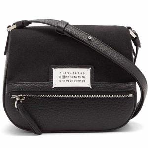 25 FW 메종 마르지엘라 5AC 넘버 패치 폴드 캔버스 크로스백 블랙 S56WF0151 P4348 T801