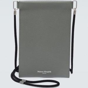 25 FW 메종 마르지엘라 넥 숄더 스트랩 폰 홀더 파우치백 S55UI0207 P0399 T8075