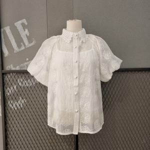 르니앤맥코이 자수카라블라우스 MM05BL7167HJY