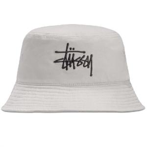 25 FW 스투시 빅 스탁 엠브로이드 로고 프론트 아일렛 코튼 버킷햇 그레이 1321107