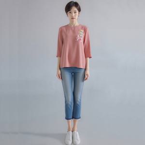 [모라도]24년 봄 여름 중년 여성 꽃다발 진주 핫피스 풀오버RNM8PO497F-CC