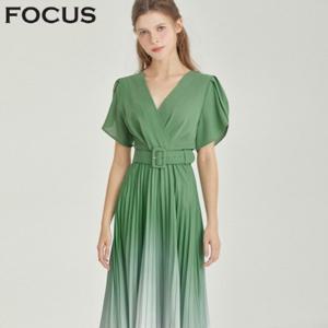 [포커스]포커스 그라데이션플리츠원피스_VF3M1OP3501