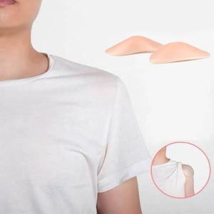 자심감 있는 남자 어깨 라인 티 안나는 실리콘 어깨뽕