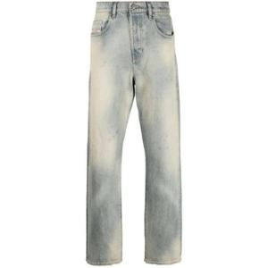 25 FW 디젤 디젤 디바이커 스트레이트 진 A106480ENAV TP438398302