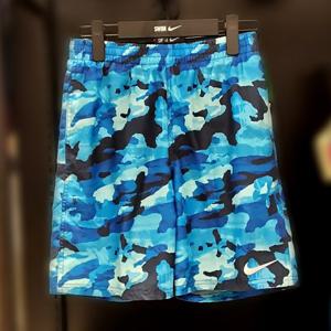 [나이키 스윔]남아동 클레식 카모 7인치트렁크 NESSFZ6547-410