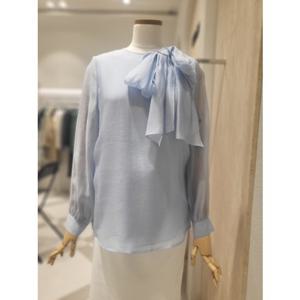 모조에스핀J252XSC023리본포인트 블루 반팔 블라우스