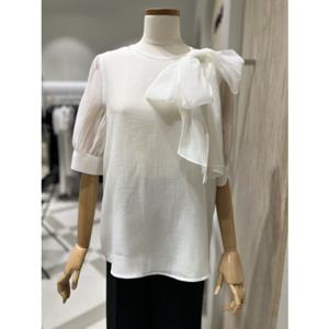 모조에스핀 J252XSC022 리본포인트 화이트 반팔 블라우스