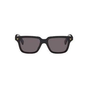 보테가베네타 선글라스 블랙 트라이앵글 스터드 렉탱글 선글라스 252798F005009