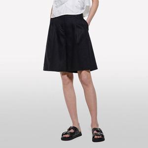 [시슬리] 린넨 버뮤다 팬츠_4AGHL901KBK