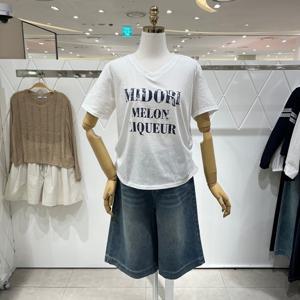 [밸리걸] 레터링 브이넥 티셔츠 820280