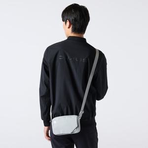 [데상트공식] 플랫 미니 크로스백 SQ323UBG7B