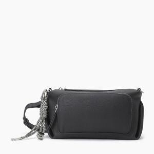 [베네통] 소가죽 자가드 키링 미들백_BCBG06541BK