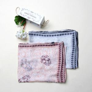 아트박스/더로라 실크 스카프-파스텔 해골 S7111