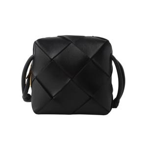 (명품) 보테가베네타 701915 인트레치아토 미니 카