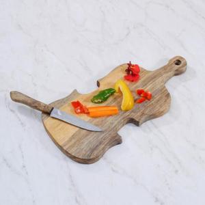 아트박스/쿠킹홈 캄포나무 손잡이 플레이팅 도마(바이올린)