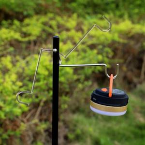 아트박스/위드마켓 캠핑이즈 테이블 랜턴 스탠드 (2color)