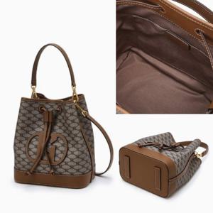 [헤지스ACC] [헤리아토]H레더 시그니처패턴 카키버킷백 HIBA5F113K