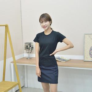 아트박스/교복몰 교복몰 라인이 잡혀있는 여자 검정 반팔티 교복