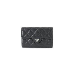 샤넬 클래식 중지갑 플랩형 퀄팅 캐비어 블랙 은장 AP0232 Y01588 C3906
