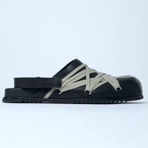 26 SS 릭오웬스 메가레이스 Megalaced 슬링백 레더 뮬 샌들 블랙 RU02E1813 LOOW1 09