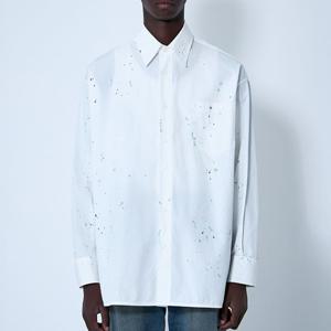 25 FW MM6 메종 마르지엘라 Paint Residue 페인팅 코튼 셔츠 화이트 SH2DT0022 M35