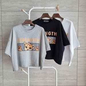 나야홍 / 빅사이즈반팔티 S449L506 라이언캐릭터나염크롭티 NS