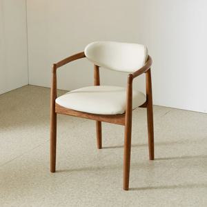 스코나 아벨스 애쉬 원목 실리콘레더 가죽 팔걸이 식탁 의자