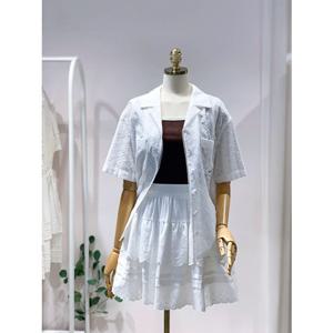 올리브데올리브 (OW5MB469) 레이스 포인트 아일렛 반팔 셔츠