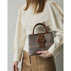 [닥스] 브라운 가죽배색 하운드투스체크 토트백 DCBA5F615J