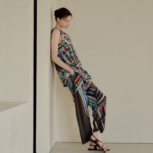 라페어 빈티지 스트라이프 핀턱 셋업 LWMCAST0384-MT