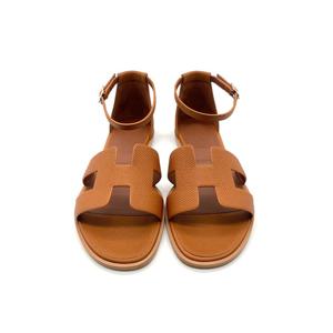 (명품) 에르메스 여성 산토리니 샌들 골드 H25216