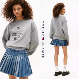 타미힐피거 TOMMY HILFIGER DN00066-P01 여자 자수로고 맨투맨 티셔츠