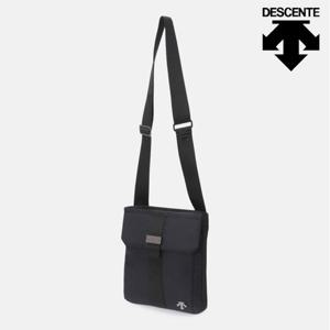 [데상트]데상트 크로스백 M SP323UBG74BLK0 스포츠가방