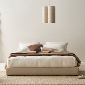 리바트 세계가구 프라하 패브릭 라지킹 침대 프레임 무헤드형