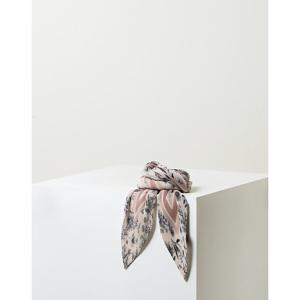 [헤지스]HISC5F390P2_여성 핑크 플라워프린트 스카프