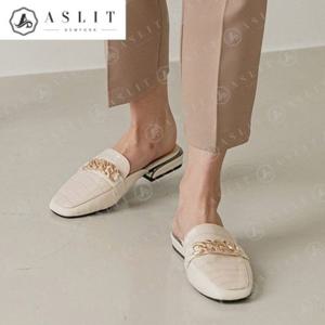 [애슬릿] 여성 스퀘어 패턴 체인 뮬 블로퍼 2.5cm