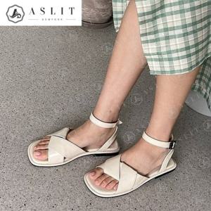 [애슬릿] 여성 오버솔 꼬임 발목 스트랩 플랫 샌들