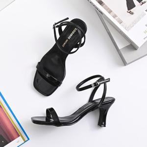 갓슈 70에나멜홀더 7cm 하이힐 수제화 샌들