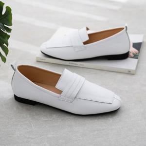 갓슈 네오 스퀘어 플랫슈즈 로퍼 여성단화