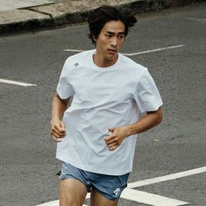 [데상트공식] [홍태준 착용] 러닝 쿨링 그래픽 반팔 티셔츠 SQ323RTS73